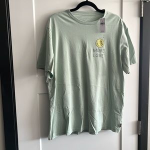 AE tee